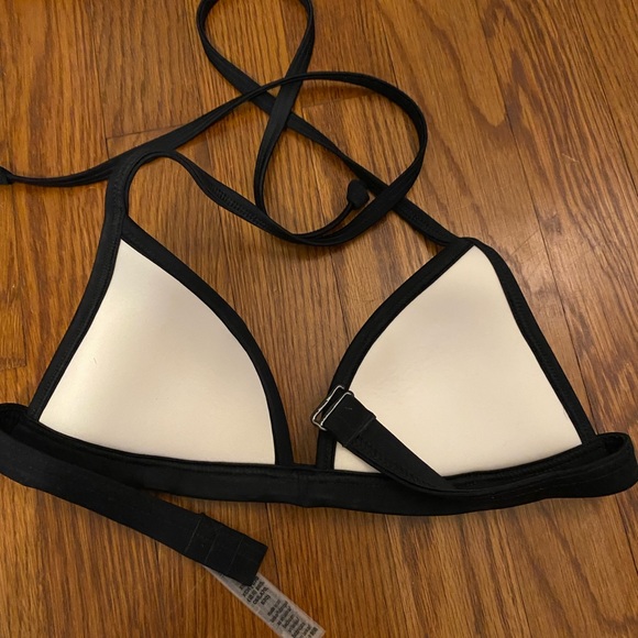 Victoria’s Secret push-up halter bikini top - Picture 2 of 4